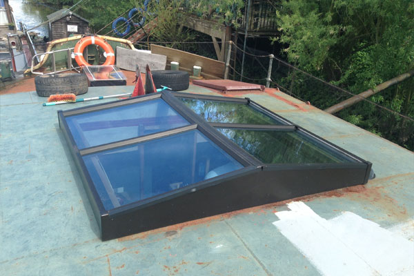 Double Glazed Boat Roof Window